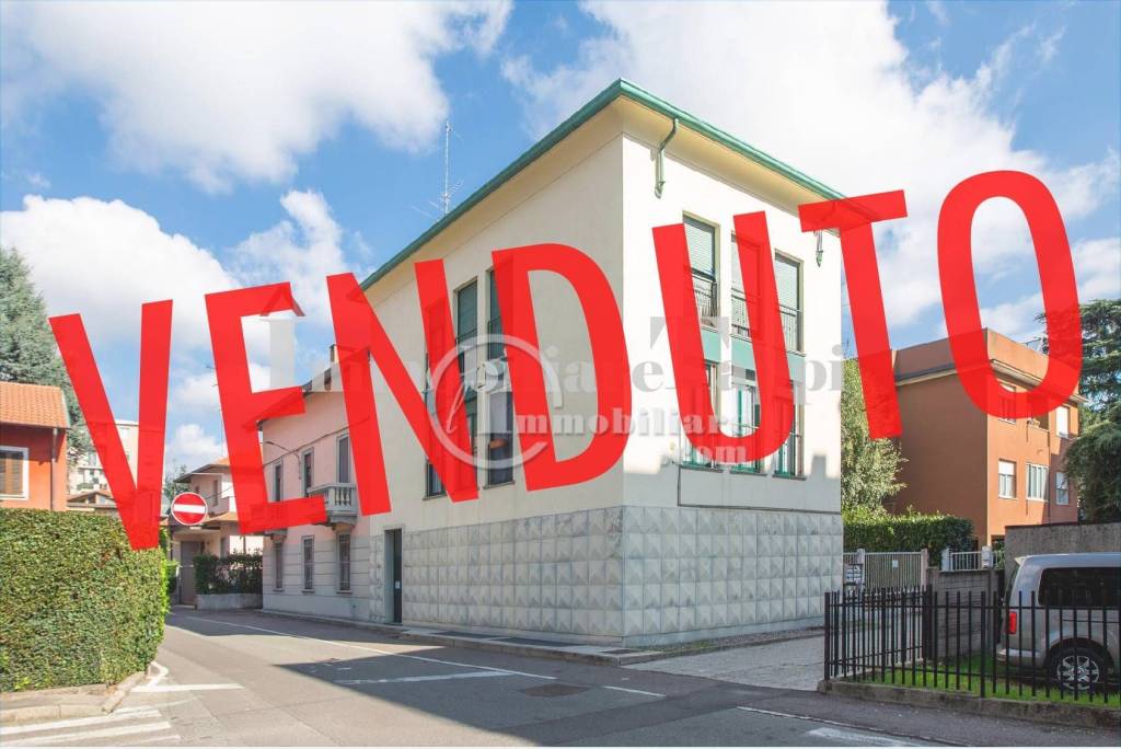 appartamento in vendita a Saronno
