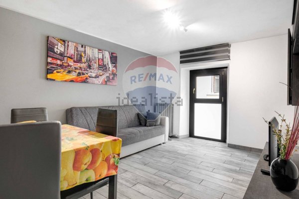 appartamento in vendita a Saronno