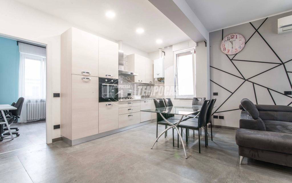 appartamento in vendita a Saronno