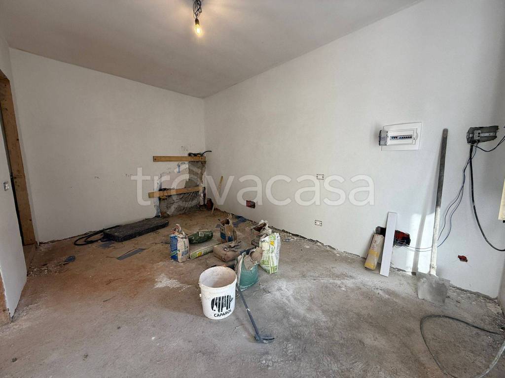 appartamento in vendita a Saronno