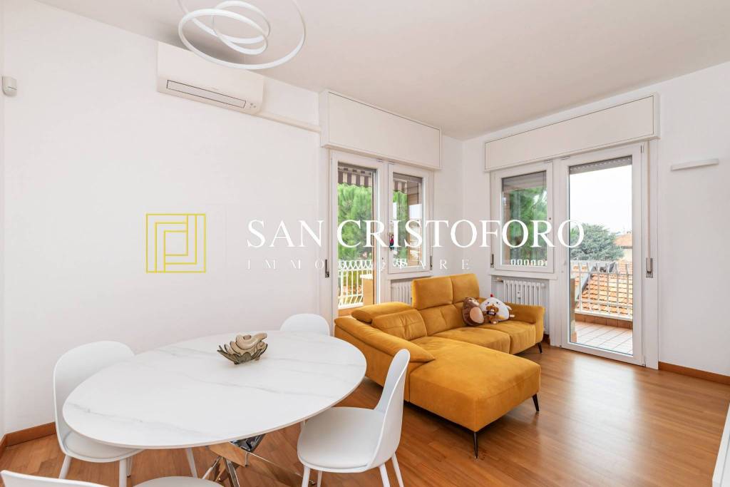 appartamento in vendita a Saronno