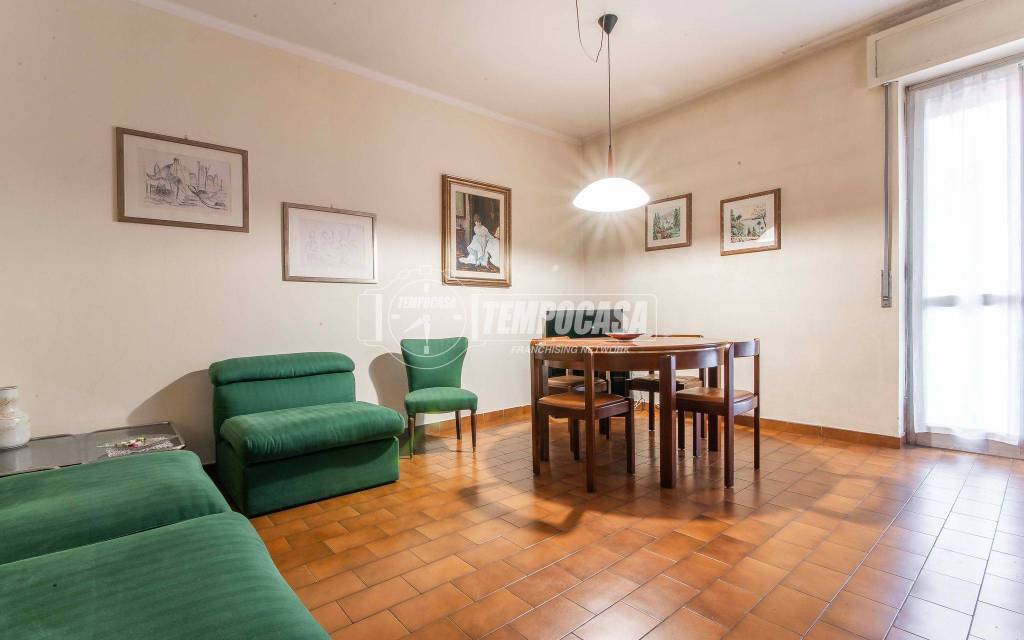 appartamento in vendita a Saronno