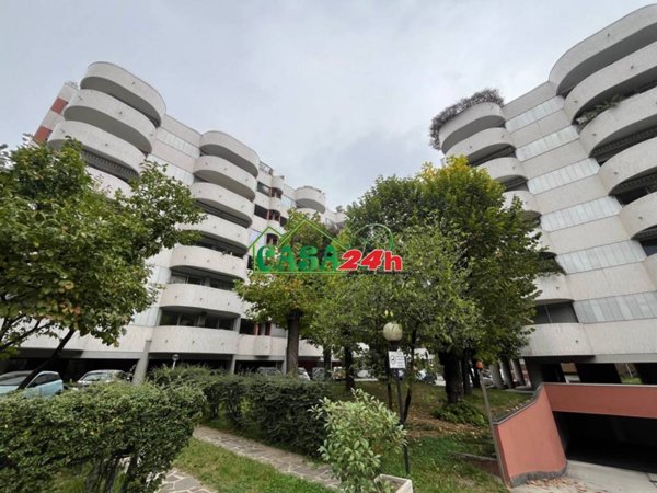 appartamento in vendita a Saronno