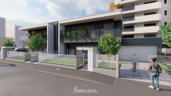 casa indipendente in vendita a Saronno