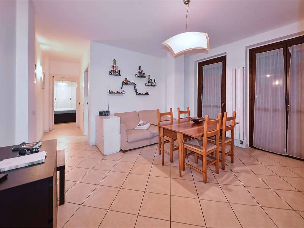 appartamento in vendita a Saronno
