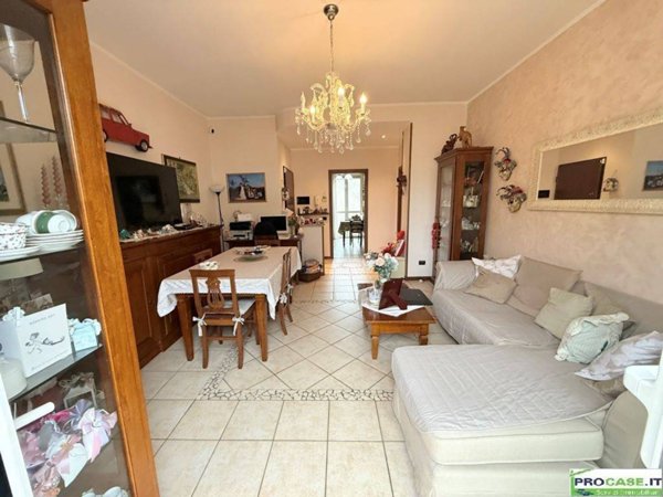 appartamento in vendita a Saronno