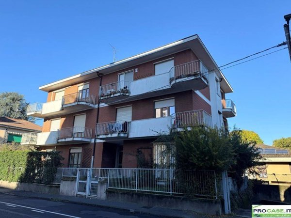 appartamento in vendita a Saronno