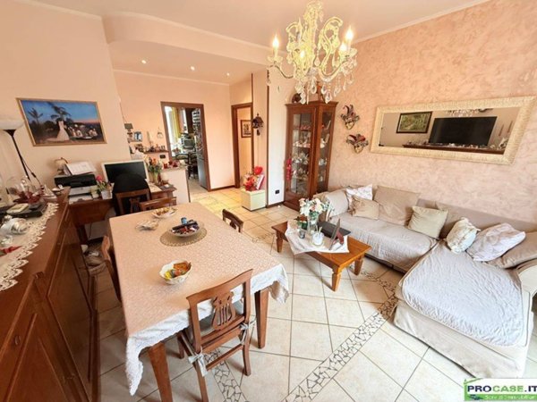 appartamento in vendita a Saronno