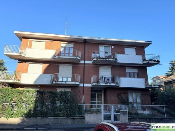 appartamento in vendita a Saronno