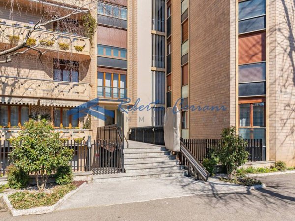 trivano in vendita a Saronno