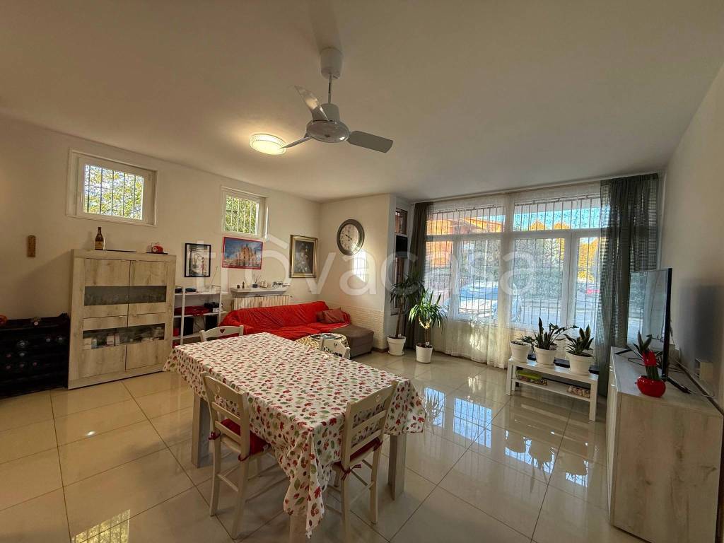 appartamento in vendita a Saronno