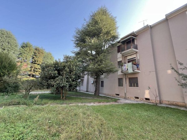 appartamento in vendita a Saronno