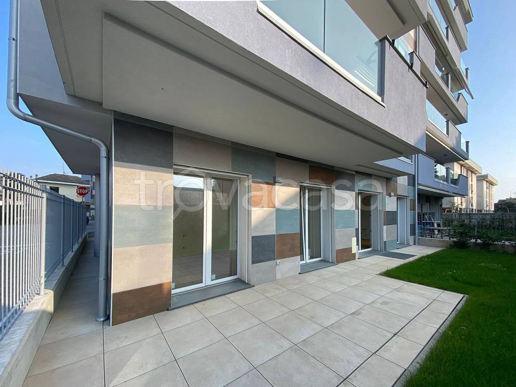 appartamento in vendita a Saronno