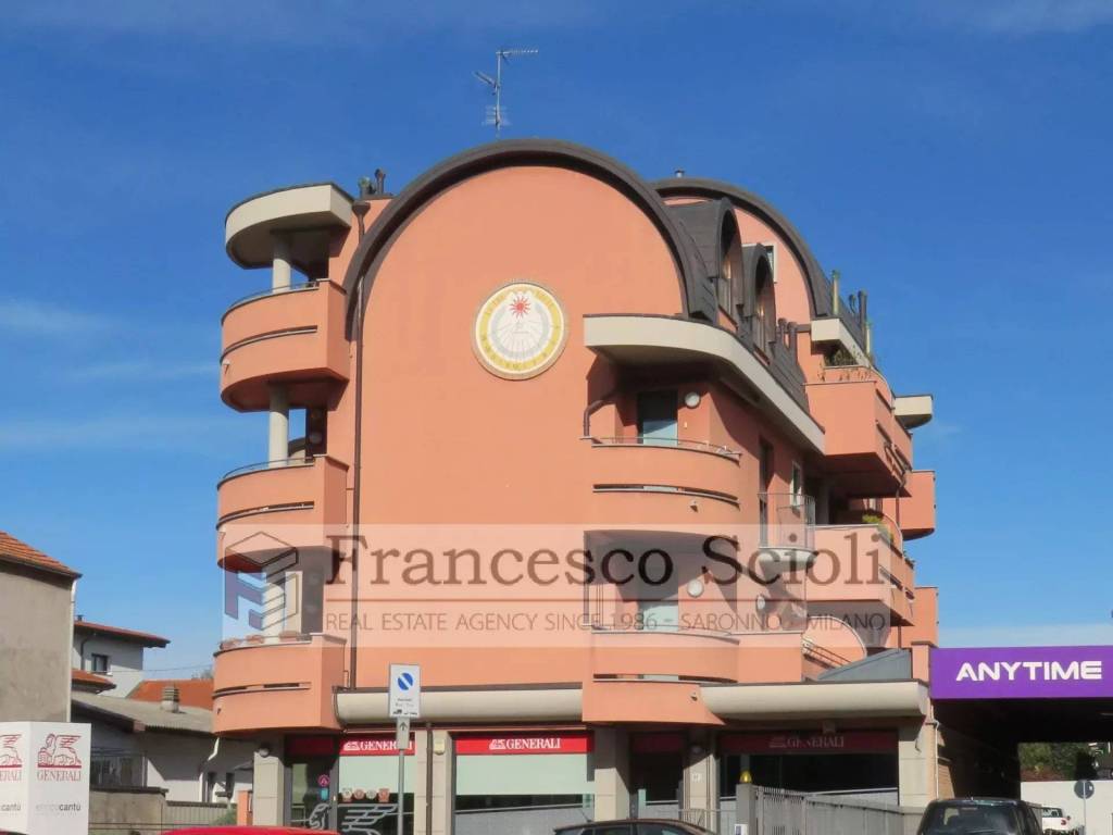 appartamento in vendita a Saronno