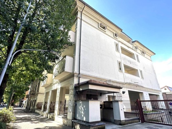 appartamento in vendita a Saronno