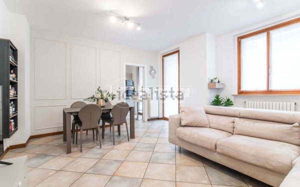 appartamento in vendita a Saronno