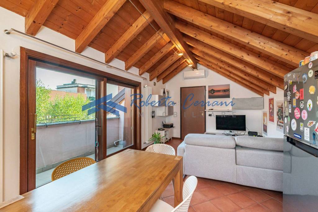 appartamento in vendita a Saronno