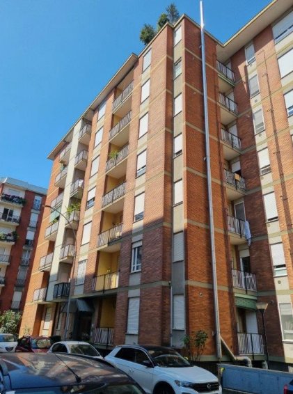 appartamento in vendita a Saronno