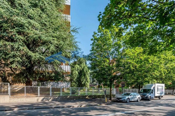 appartamento in vendita a Saronno