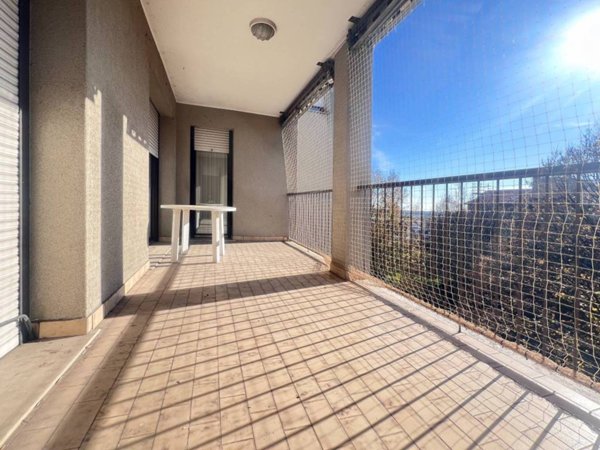 appartamento in vendita a Saronno