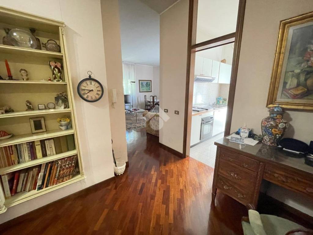 appartamento in vendita a Saronno