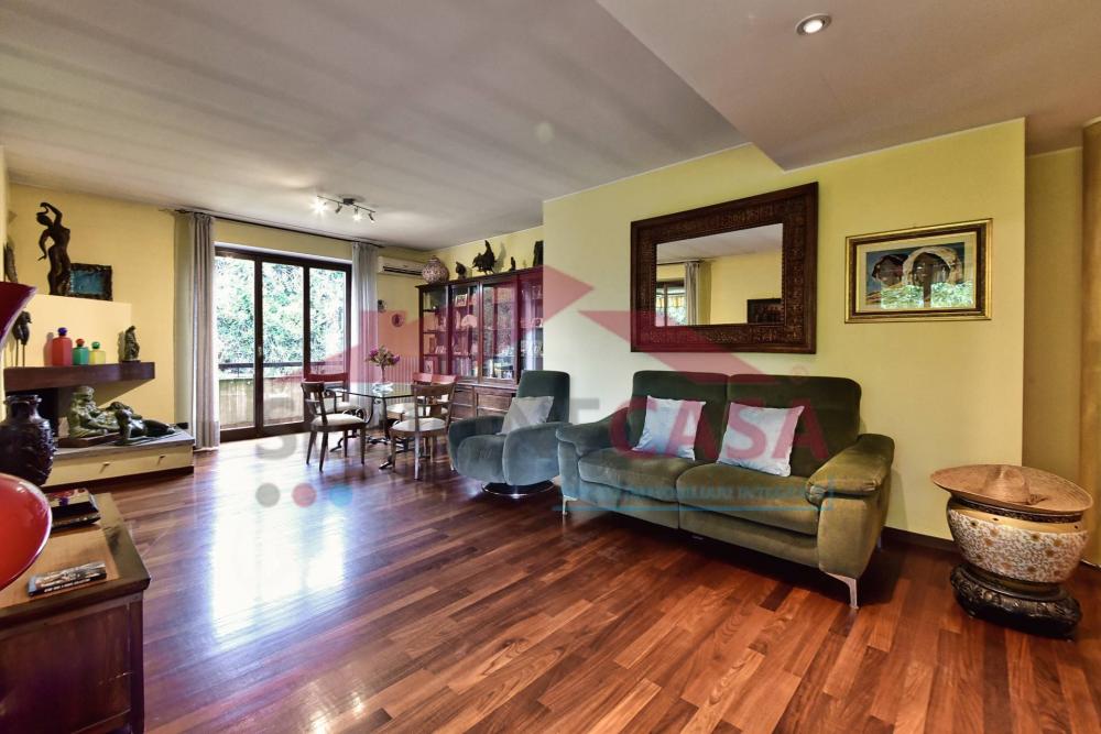 appartamento in vendita a Saronno