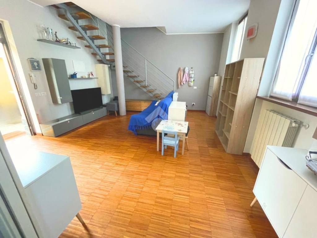 appartamento in vendita a Saronno