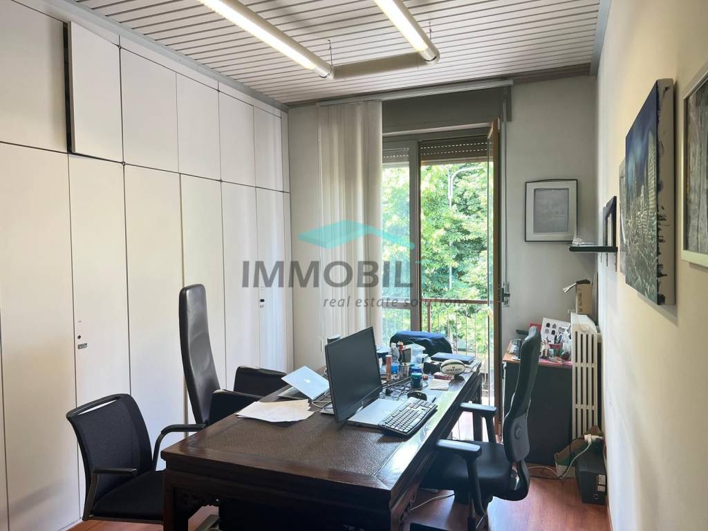 ufficio in vendita a Saronno