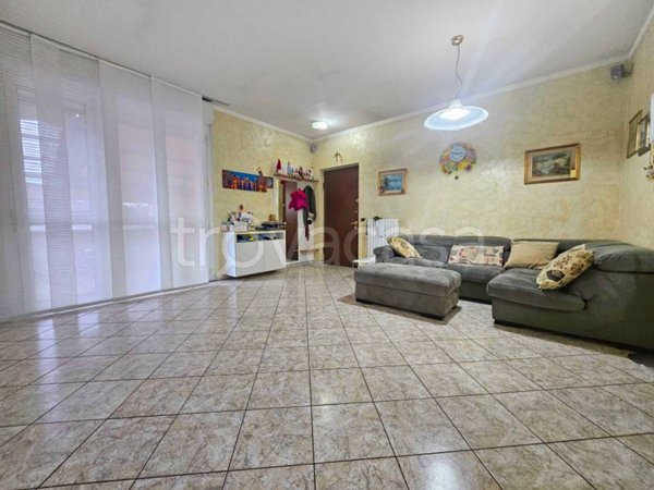 casa indipendente in vendita a Saronno