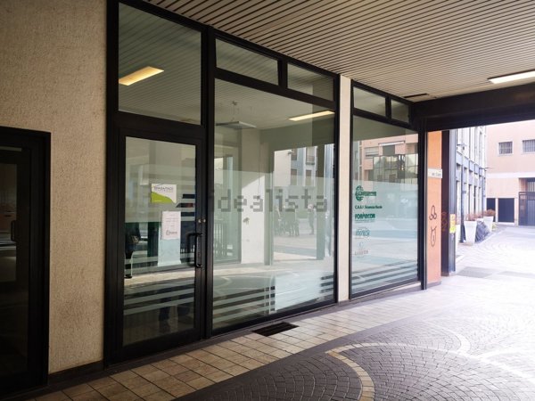 ufficio in vendita a Saronno
