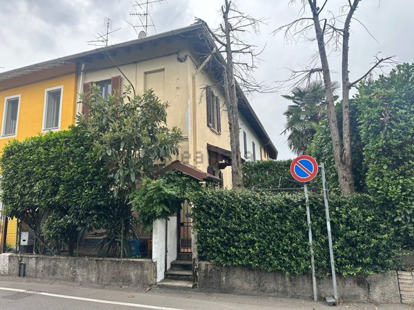 appartamento in vendita a Saronno