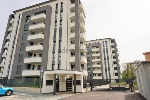 appartamento in vendita a Saronno