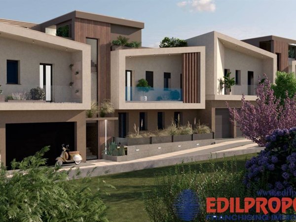 appartamento in vendita a Saronno