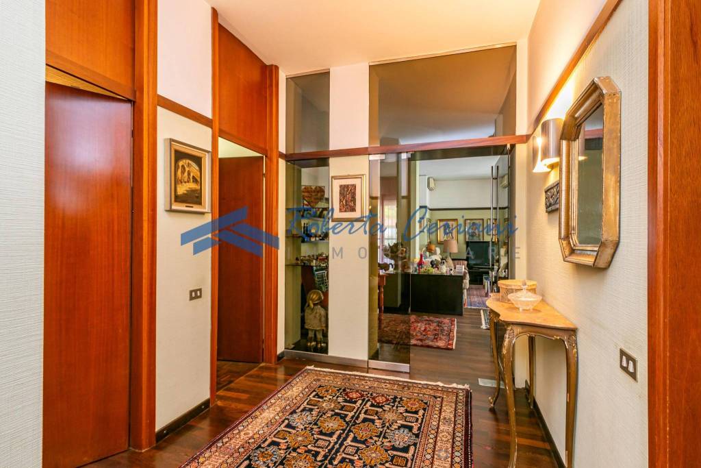 appartamento in vendita a Saronno