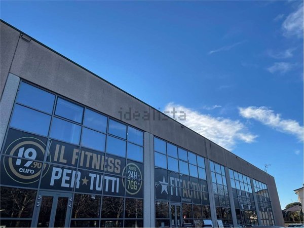 ufficio in vendita a Saronno