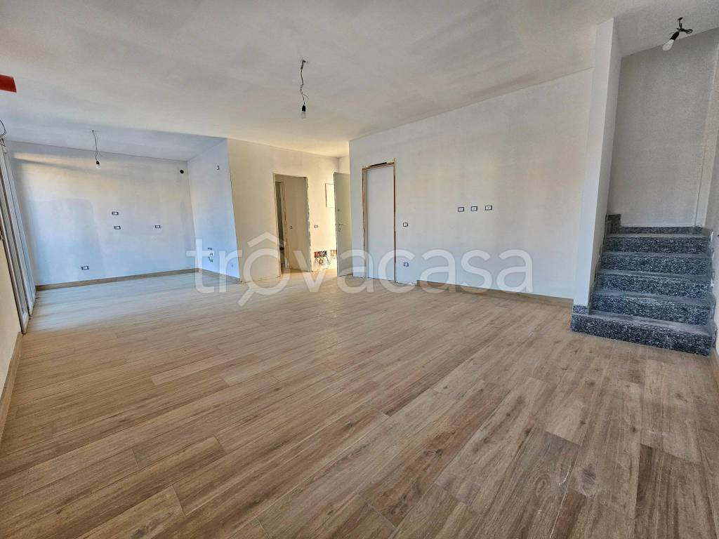 appartamento in vendita a Saronno