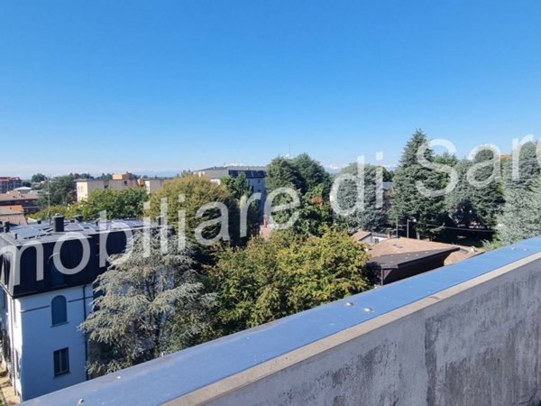 appartamento in vendita a Saronno