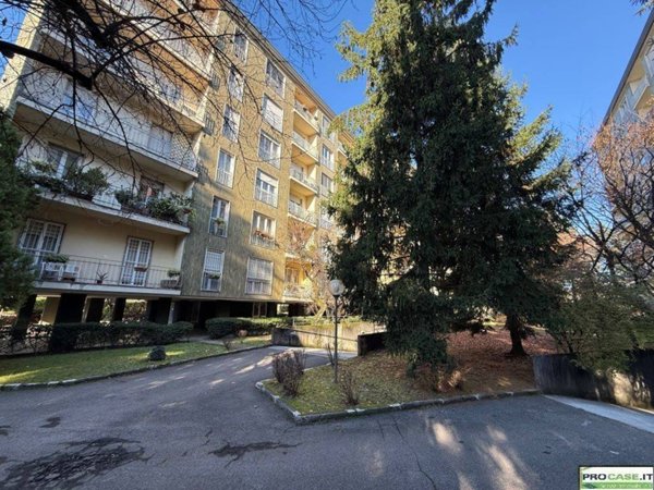 appartamento in vendita a Saronno