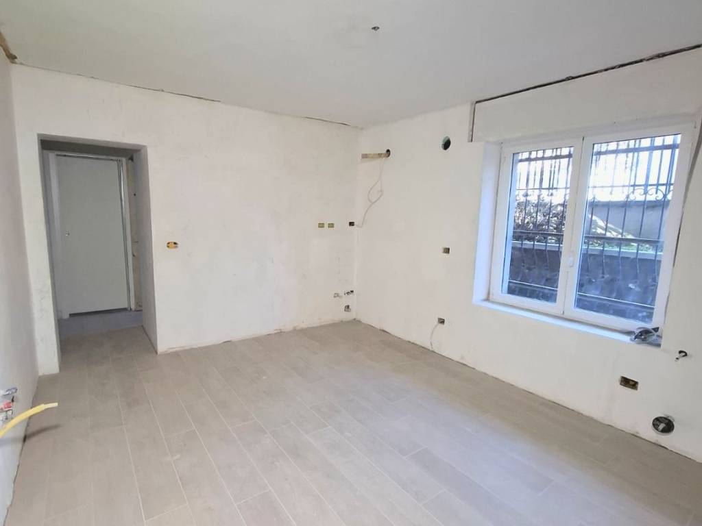 appartamento in vendita a Saronno