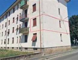 appartamento in vendita a Saronno