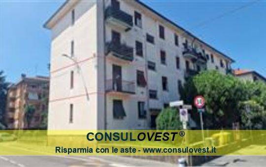 appartamento in vendita a Saronno