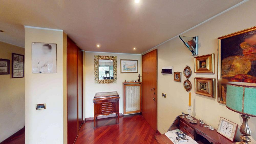 appartamento in vendita a Saronno