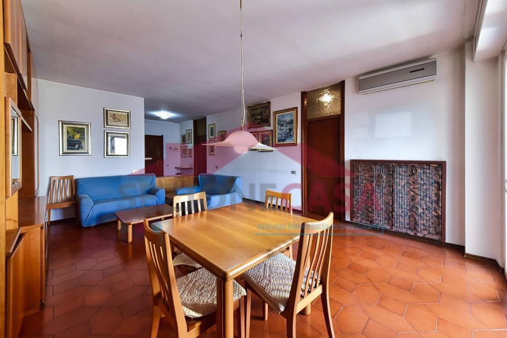 appartamento in vendita a Saronno