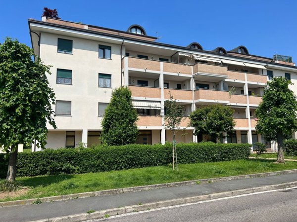 ufficio in vendita a Saronno