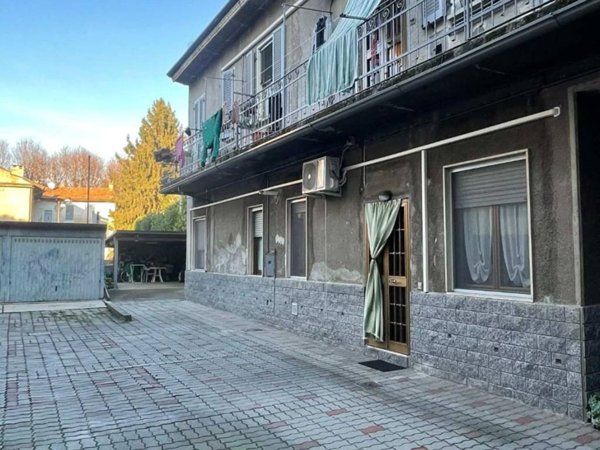 appartamento in vendita a Saronno
