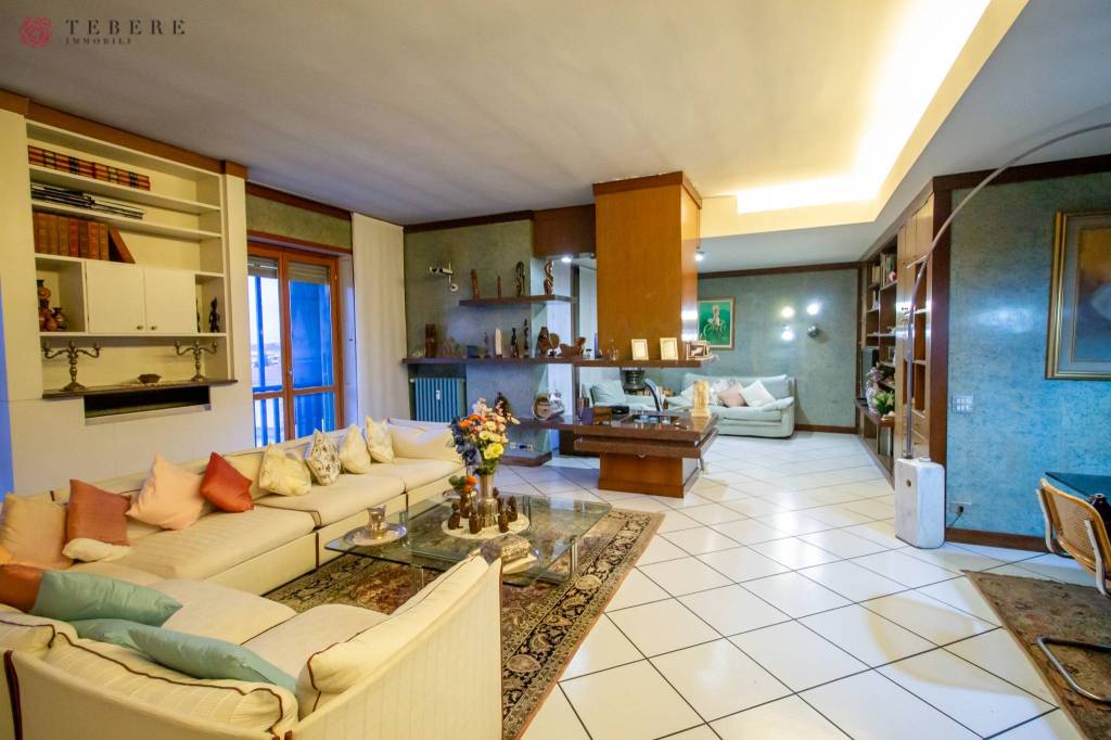 appartamento in vendita a Saronno