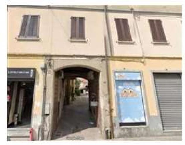 appartamento in vendita a Saronno