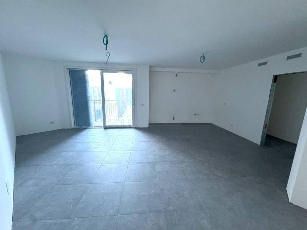 appartamento in vendita a Saronno