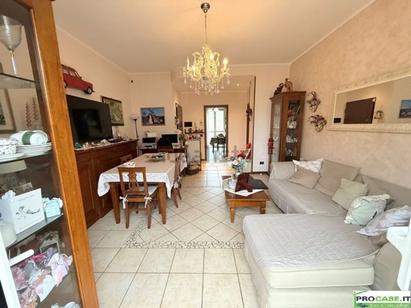 appartamento in vendita a Saronno
