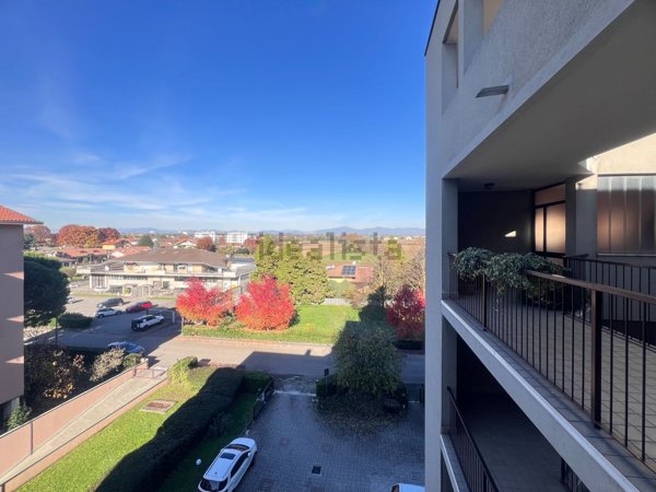 appartamento in vendita a Saronno